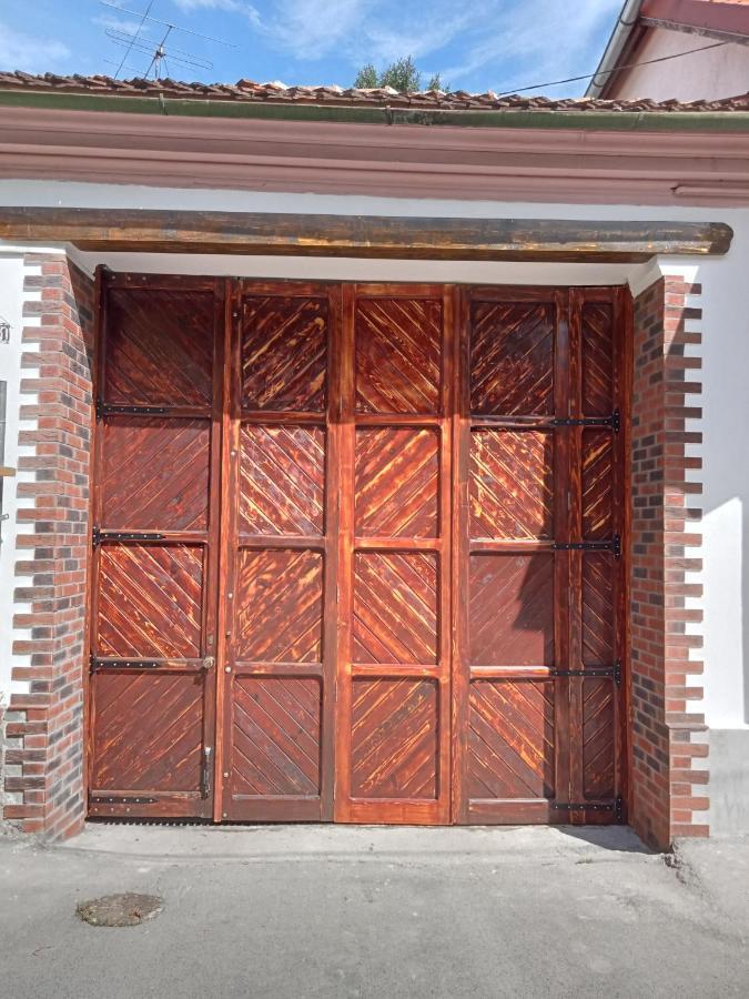 Residence Goelsch 161 Sanpetru Luaran gambar
